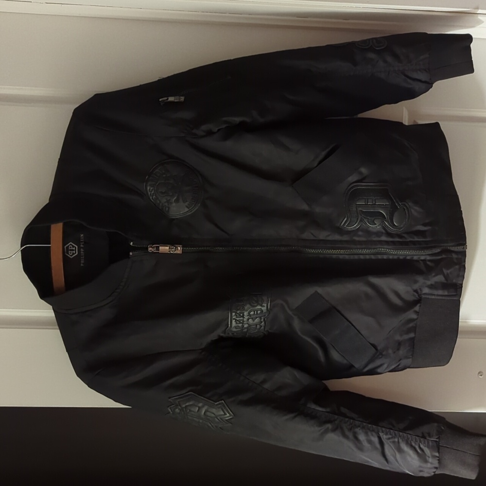 Bomber jacket